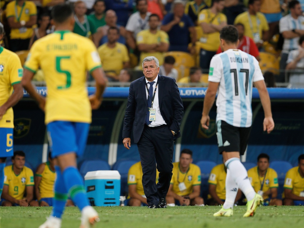 其队标中的 其队标中的